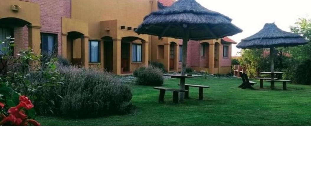 Barranca Del Indio Aparthotel Merlo Екстериор снимка